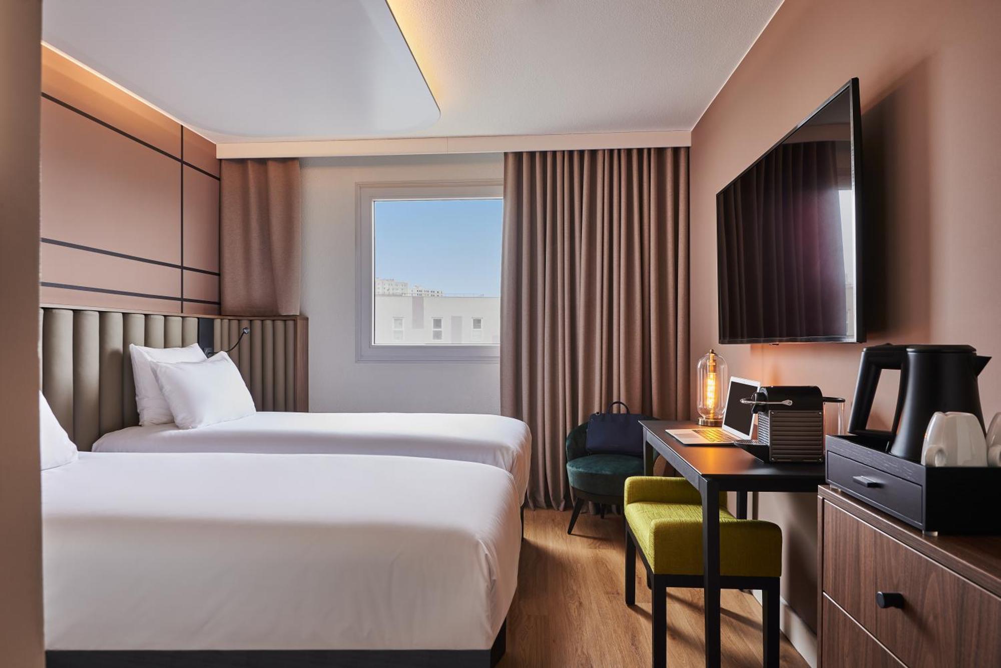 Mercure Paris Nanterre Exterior photo
